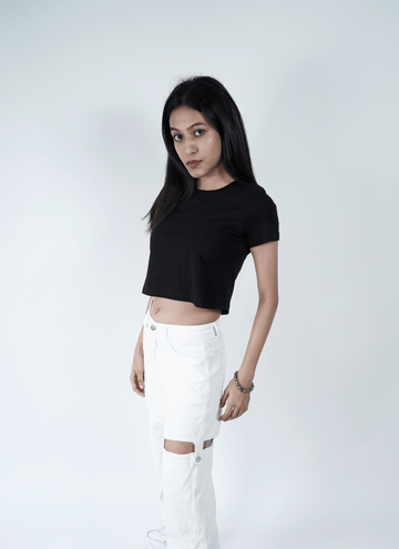 Black crop tee