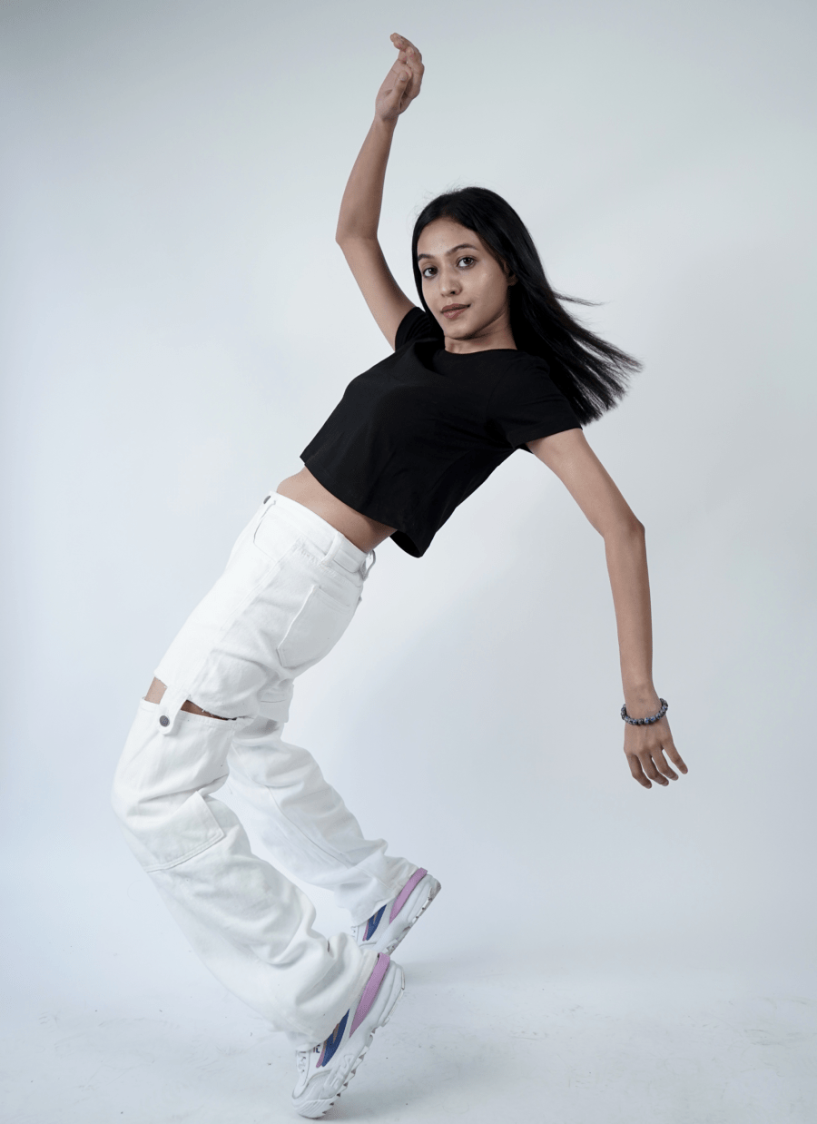 Black Crop Tee