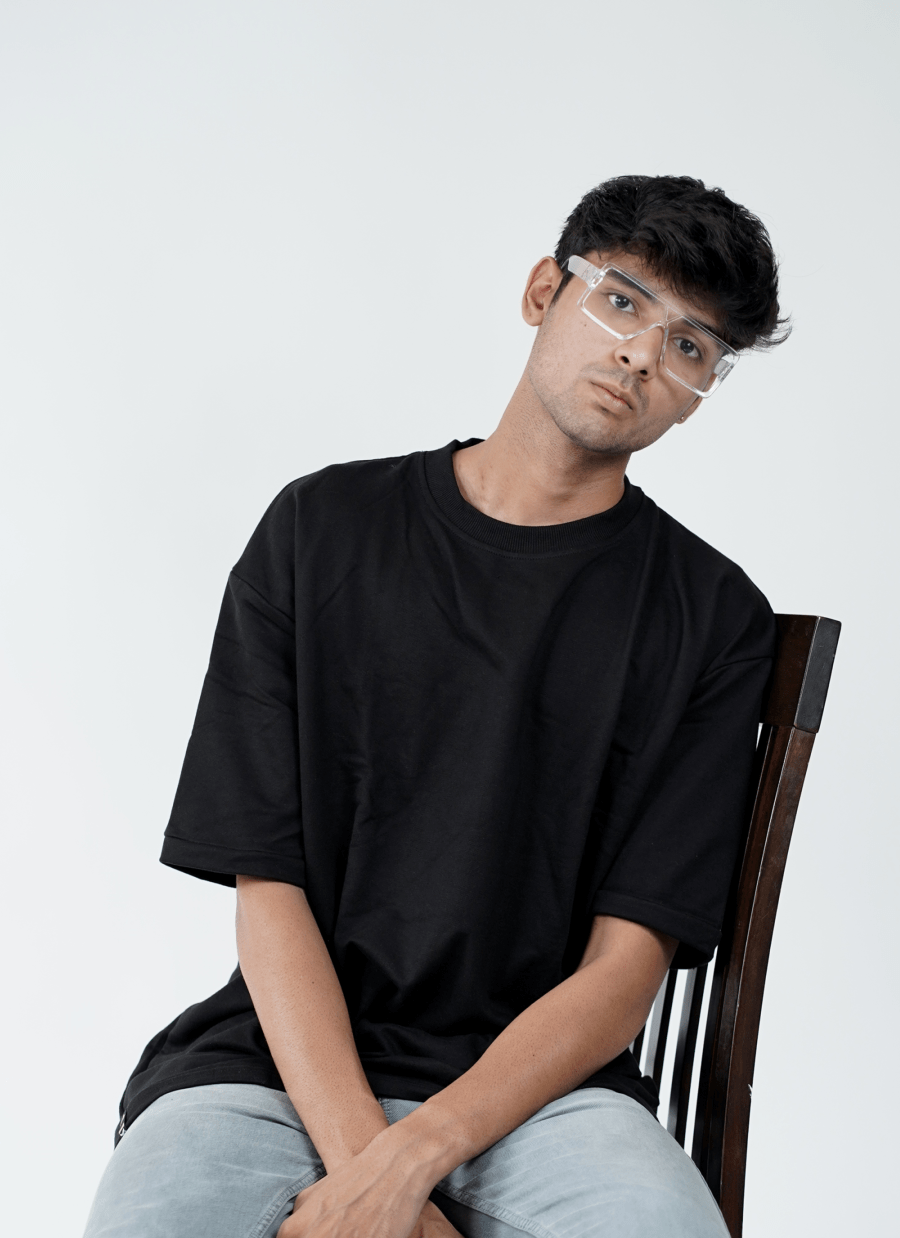Black Oversized Tee
